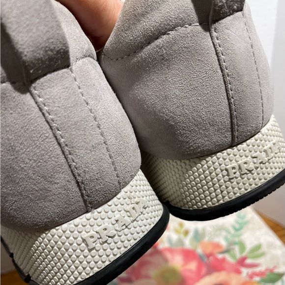 Authentic Prada slipper sneakers in soft grey suede - Picture 12 of 13